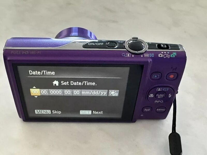 Canon PowerShot ELPH 360 HS 20.2 MP Digital Camera in Purple *Rare* With Extras! - Image 10
