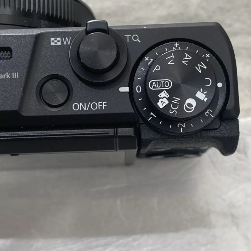 Canon PowerShot G7 X Mark III - 20.1MP Point & Shoot Digital Camera - Image 4